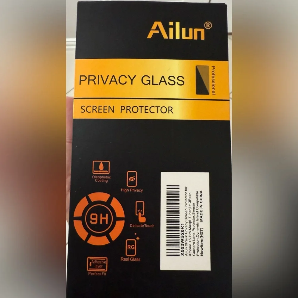 Ailun Privacy Glass Screen Protector (3-Pack) – iPhone 15 Pro Max – Unopened